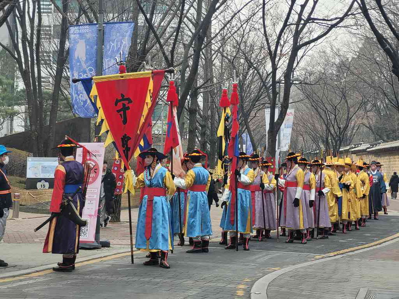 seoul-city-hall-02