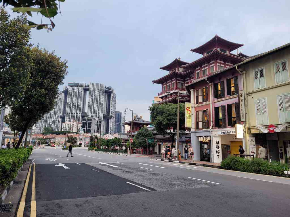 buddha-tooth-relic-temple-38