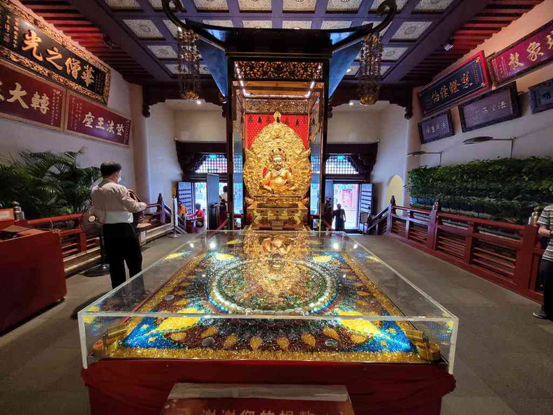 buddha-tooth-relic-temple-06