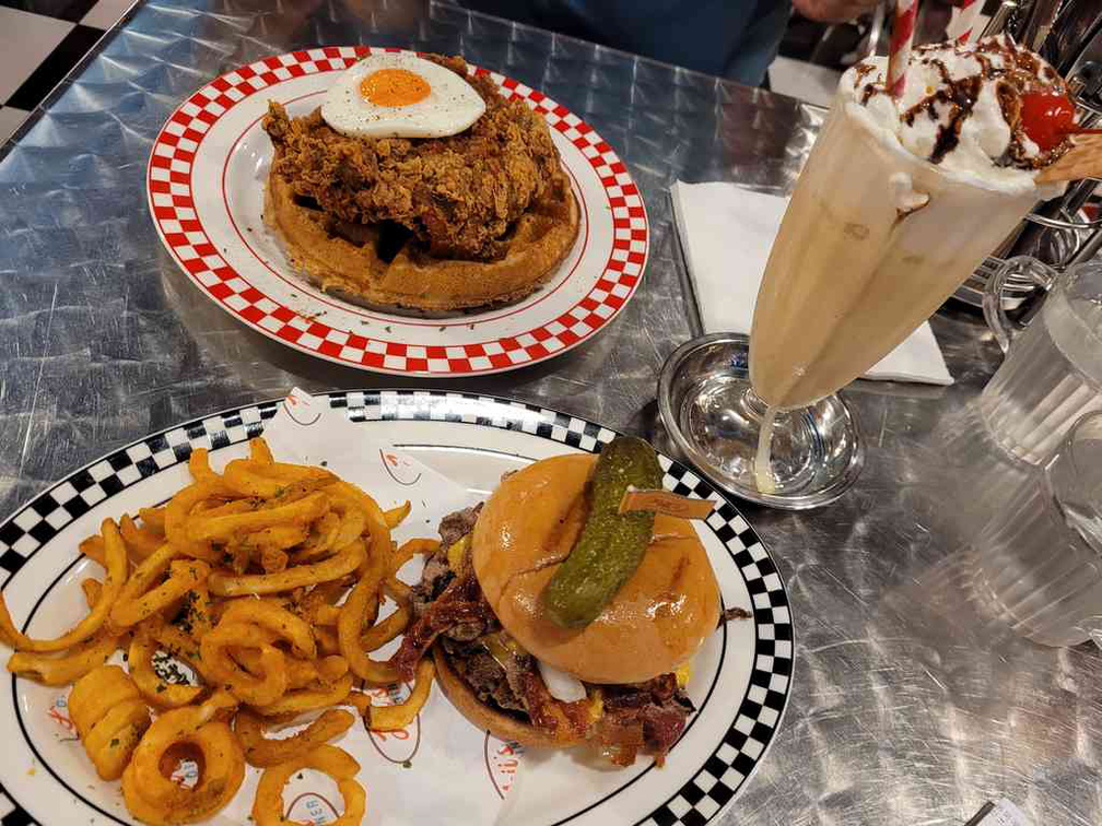 joji-american-diner-serangoon-12