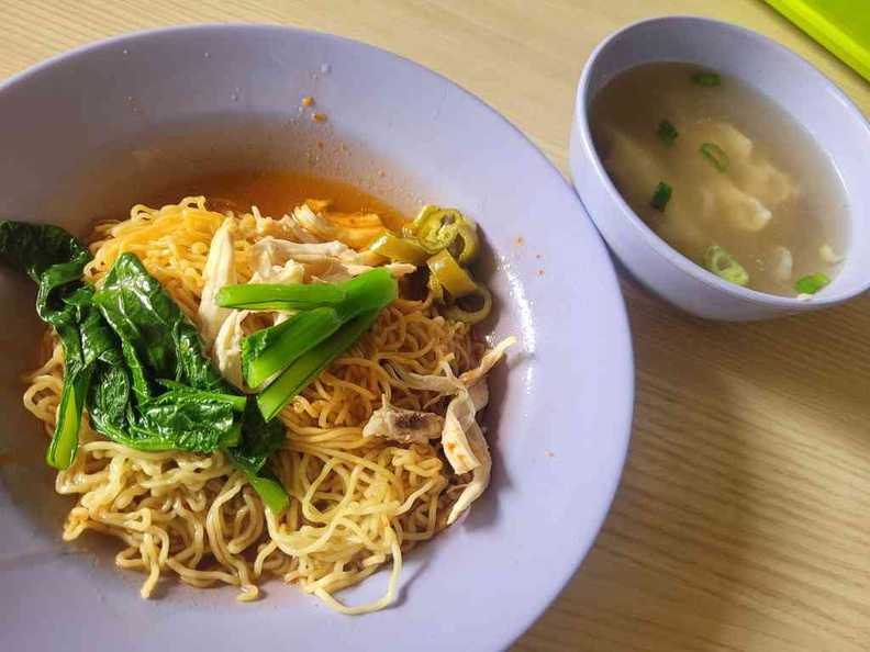 yong-chun-wanton-noodle-02