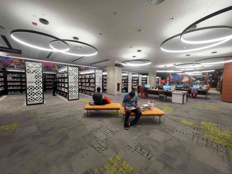 new-bugis-central-library-10