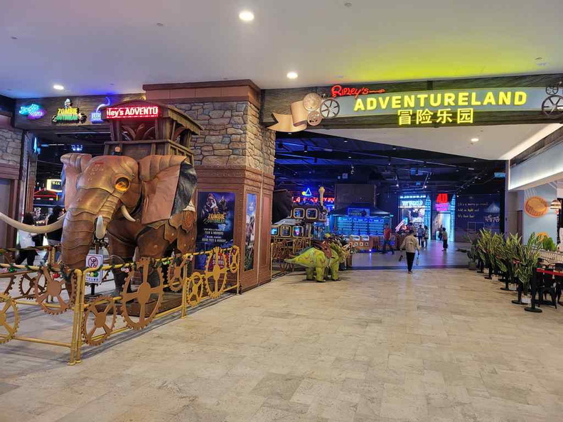 genting-skyavenue-mall-skytropolis-51