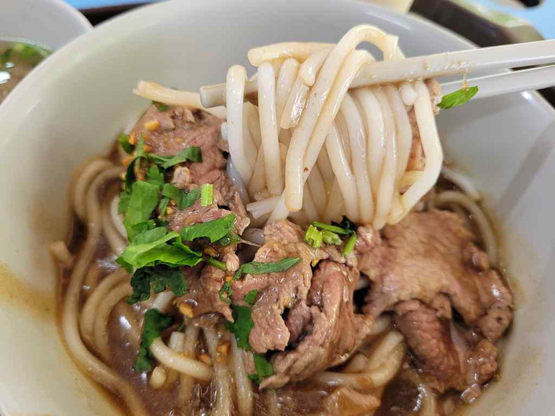 beach-rd-kheng-fatt-beef-noodles-03.jpg