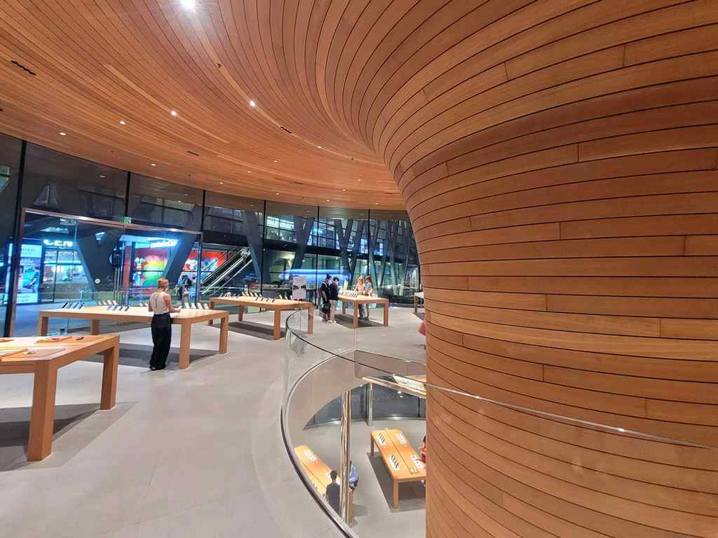 apple-centralworld-store-bangkok-17