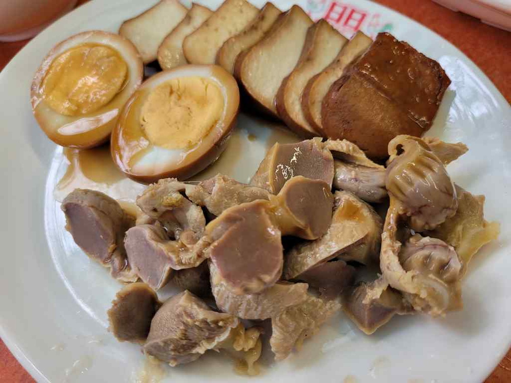 today-resturant-chicken-rice-11
