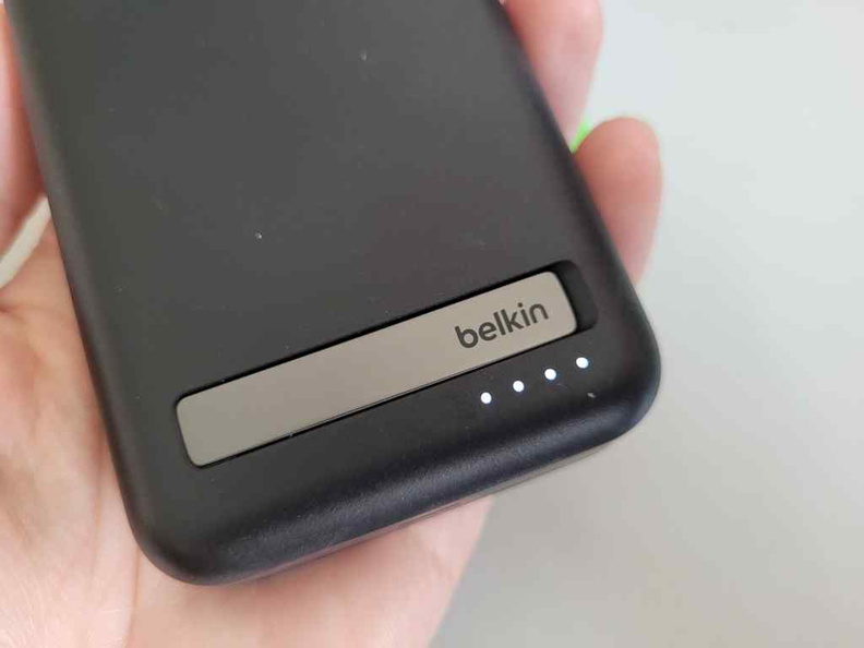 belkin-10k-magsafe-Qi2-powerbank-review-05