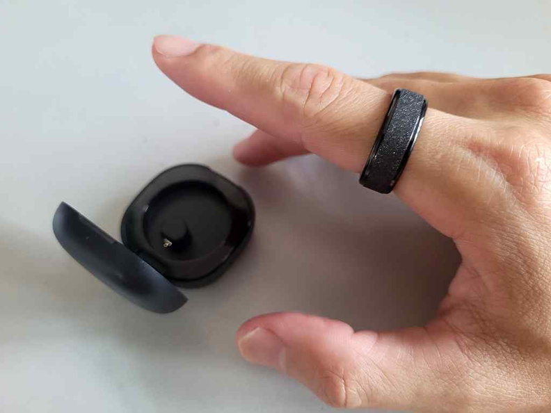 colmi-r10-smart-ring-review-09