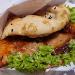 shiok-burger-restaurant-07