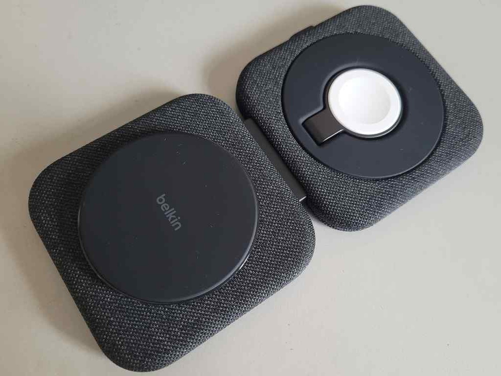 belkin-boostcharge-2-in-1-travel-pad-05