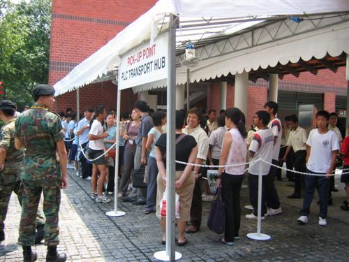 The queue to the live firing area...