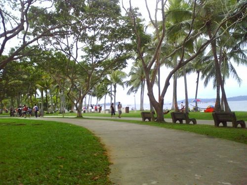 at our destination! pasir ris park!