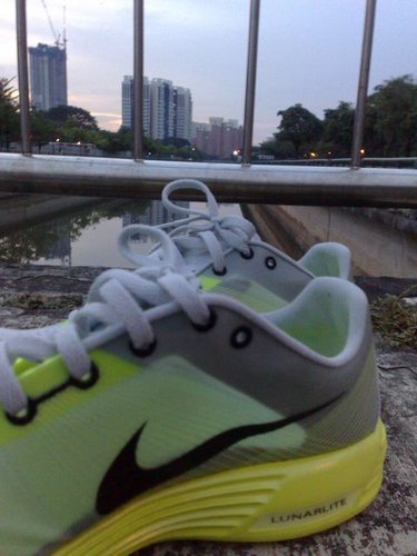 nike_lunar_trainer_racer_14.jpg