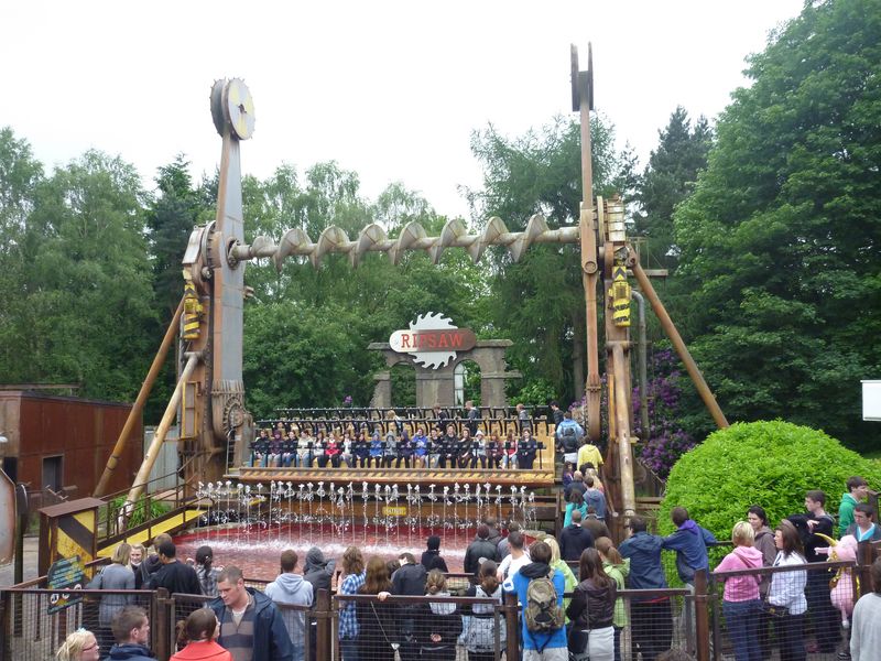 Ripsaw, a heavily themed top spin