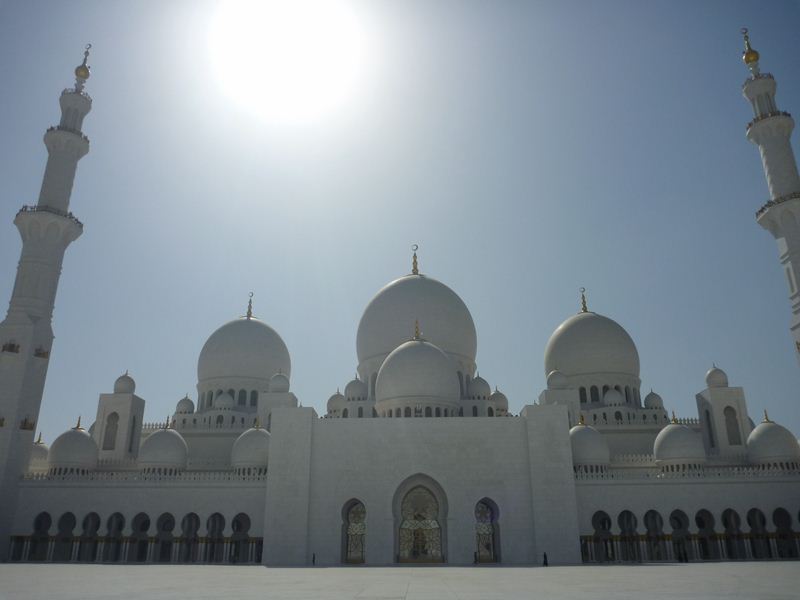 Allowing you to thread each step on the open marble courtyard in pure serenity