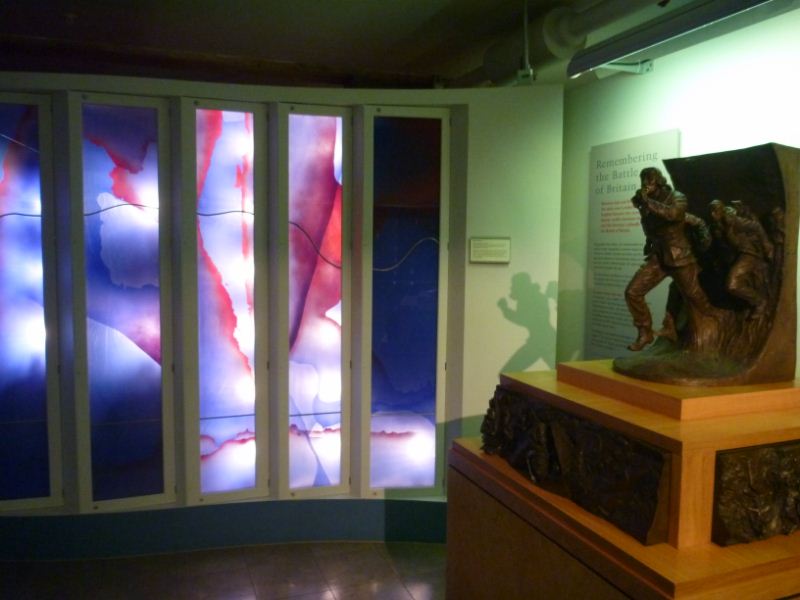 niffy statues &amp; glass displays