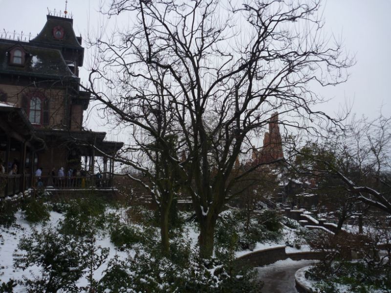 the graveyard in the snow