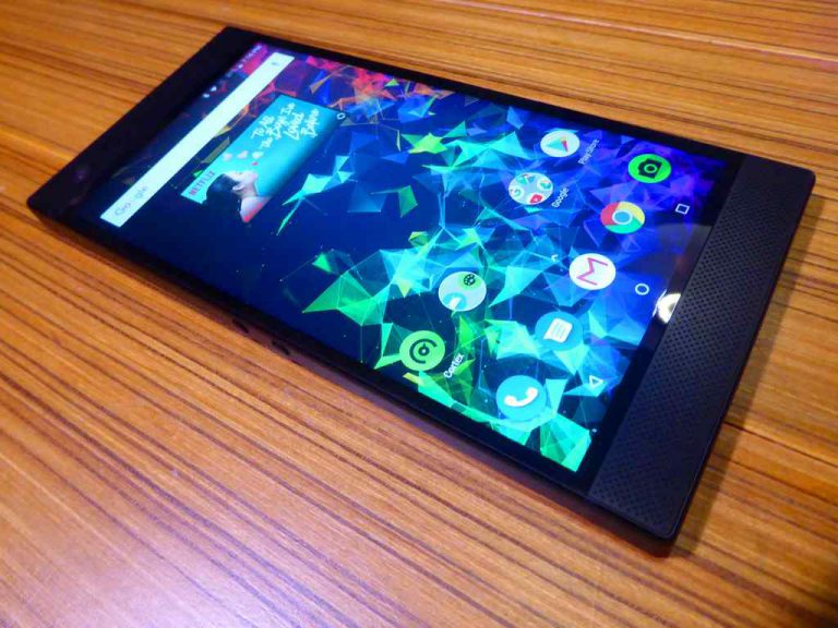 Razer Phone 2 first looks and walk through