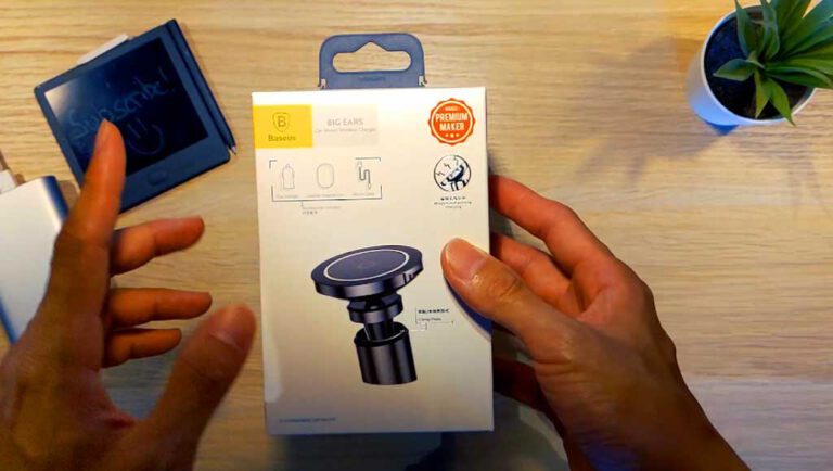 BaseUS Big Ears wireless car charger unbox and review