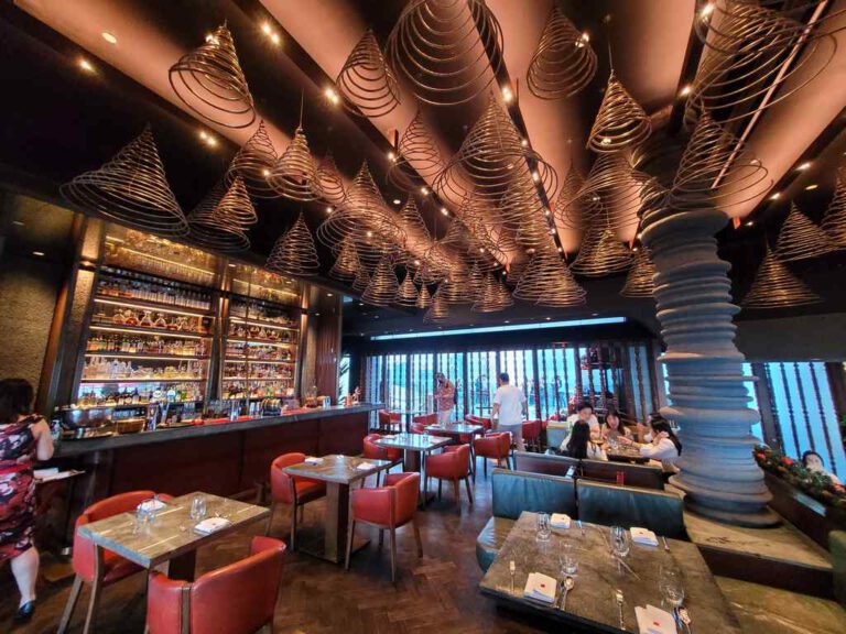 Ce va li Marina Bay Sands