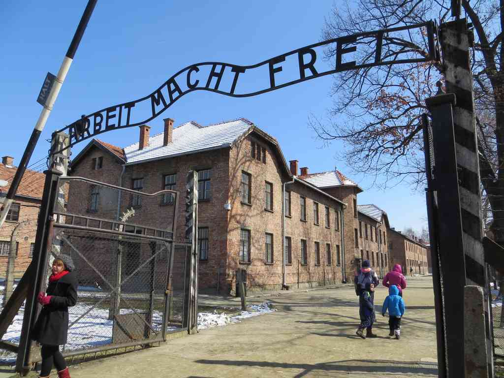 The entrance gate of the Auschwitz concentration camp, with the notorious Arbeit Macht Fret sign