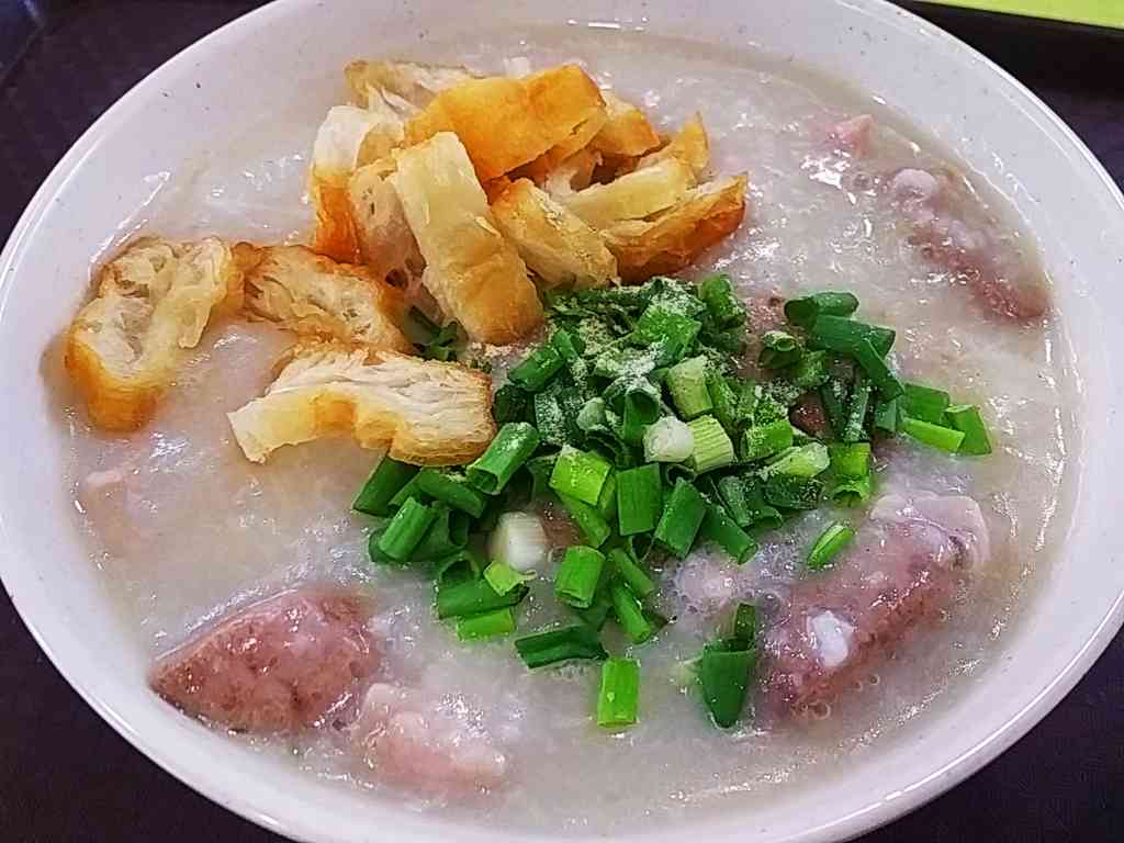 Pork at Liver porridge, one of the signature items at Xiang ji porridge